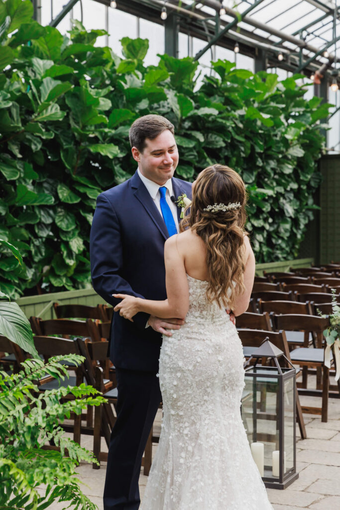 Planterra Conservatory wedding first look