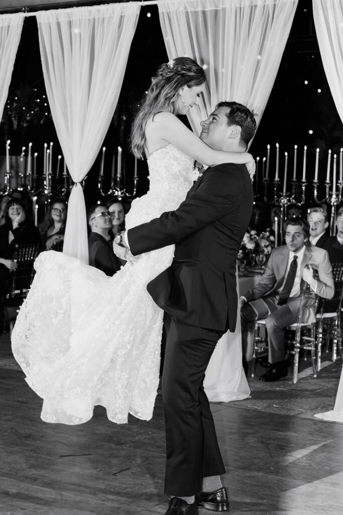 Planterra Conservatory wedding reception first dance